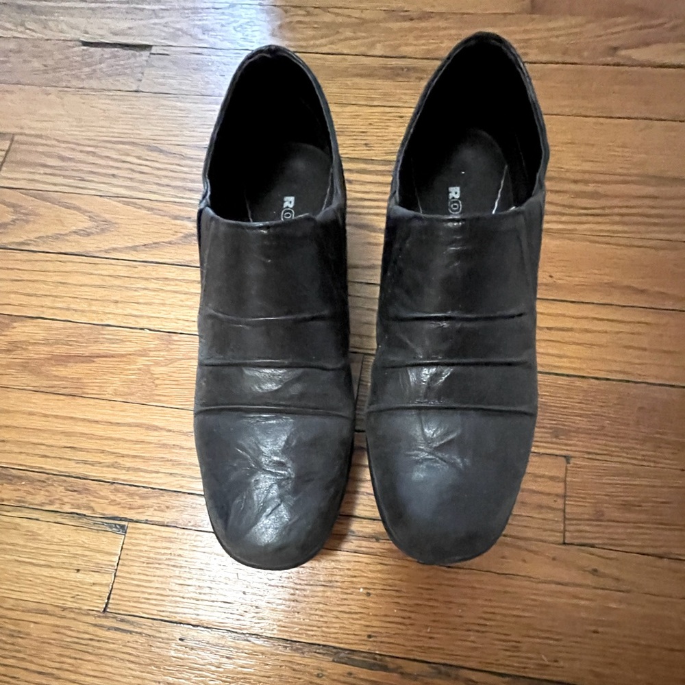 Women’s Romika shoes size 37 .